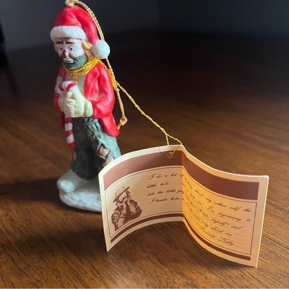 Vintage Flambro Emmett Kelly Jr. Clown Ornament - Picture 4 of 7